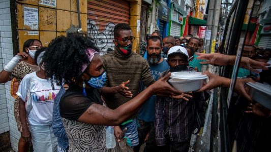 Pandemia coloca o Brasil de volta no mapa mundial da fome